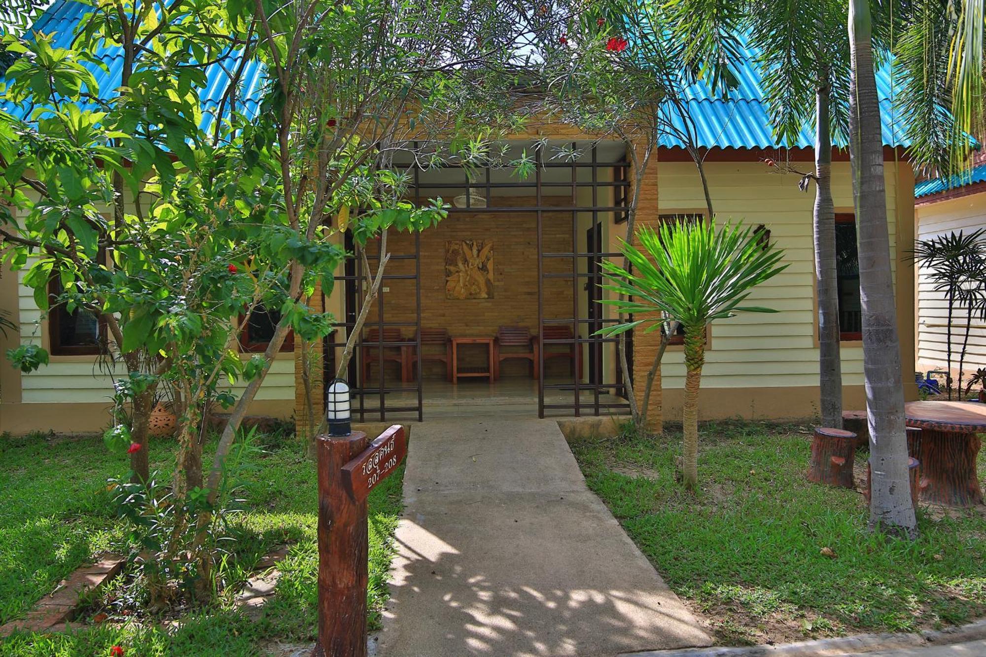 The Green Beach Resort Sam Roi Yot Bagian luar foto